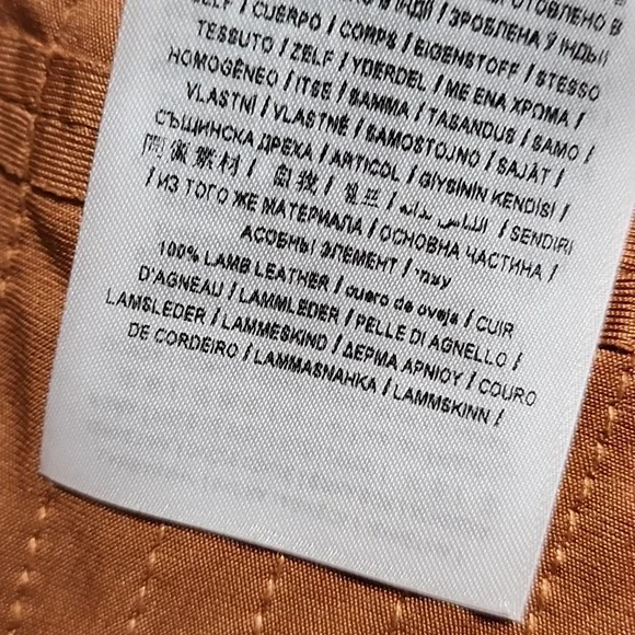 Marciano Los Angeles Asymmetrical jacket with a one-button closure. - Picture 5 of 16